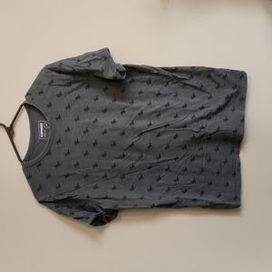 Express t shirt sz L